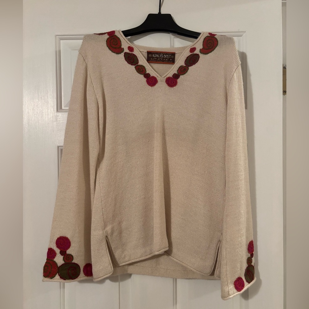 Baby alpaca wool sweater size S like new